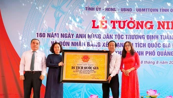 Đón nhận Bằng xếp hạng Di tích quốc gia Đền thờ Trương Định.