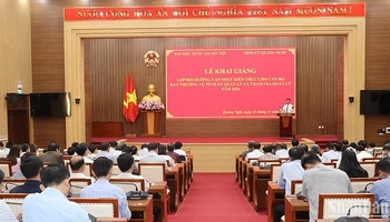 Quang cảnh lễ khai giảng.