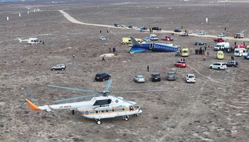 Hiện trường vụ rơi máy bay của hãng hàng không Azerbaijan Airlines gần thành phố Aktau, Kazakhstan, ngày 25/12/2024. (Ảnh: Reuters)