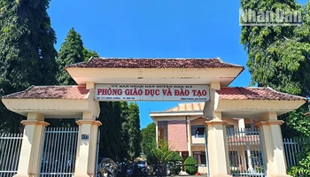 Nhiều nghi vấn bằng giả tại huyện Đăk Hà.