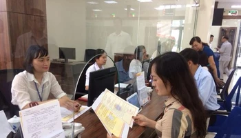 Ngành y tế tỉnh Hưng Yên thực hiện cập nhật, công khai 100% các thủ tục hành chính tại Trung tâm Hành chính công và trên Cổng thông tin điện tử của tỉnh, của ngành.