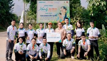 ABBANK gây quỹ thành công 100.000 cây quế.