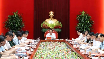 Ban Thường vụ Tỉnh ủy Phú Thọ thông qua Đề án hợp nhất Báo Phú Thọ và Đài Phát thanh-Truyền hình tỉnh Phú Thọ.