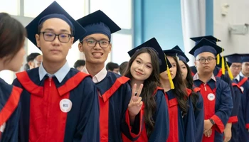Tân cử nhân, tân thạc sĩ của Trường đại học Việt Đức.