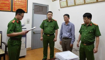 Cơ quan điều tra tiến hành bắt giữ Trần Hồng Hà, Phó Giám đốc Trung tâm Kiểm định kỹ thuật an toàn khu vực II.
