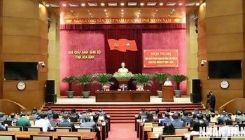 Các đại biểu tại hội nghị.