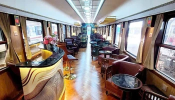 Tàu Hoa Phượng Đỏ sẽ trở thành điểm nhấn văn hóa, du lịch mới trên tuyến đường sắt Hà Nội–Hải Phòng.