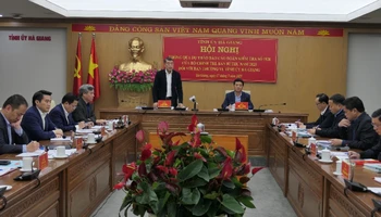 Đoàn kiểm tra của Bộ Chính trị, Ban Bí thư làm việc với Ban Thường vụ Tỉnh ủy Hà Giang.