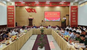 Quang cảnh buổi tọa đàm và phát động cuộc thi phác thảo mẫu Tượng đài chiến thắng tại Di tích lịch sử Ngã tư Rạch Kiến (Cần Đước, Long An).