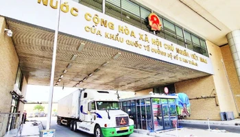 Xuất, nhập khẩu hàng hóa qua Cửa khẩu quốc tế đường bộ số II, Kim Thành (tỉnh Lào Cai).