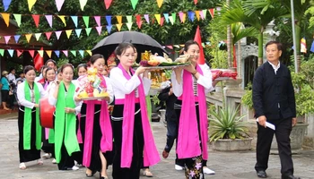 Về Sơn La vui Tết Xíp xí với đồng bào Thái trắng