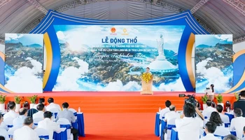 Lễ động thổ Quần thể du lịch tâm linh và di tích lịch sử Am Tiên.
