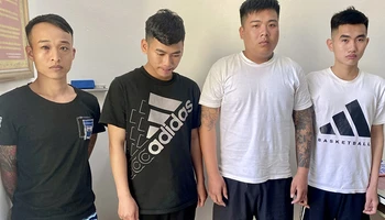 Bốn đối tượng bị Công an bắt giữ.