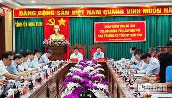 Quang cảnh hội nghị.