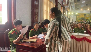 Bình Thuận: Đặc xá 276 phạm nhân
