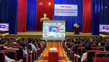 Quang cảnh hội nghị.