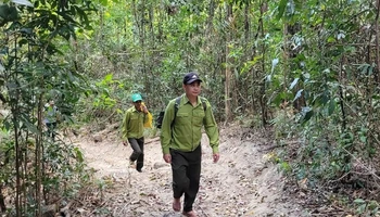 Ngày Tết, vẫn đảm bảo công tác tuần tra kiểm soát. Ảnh: XUÂN HUY