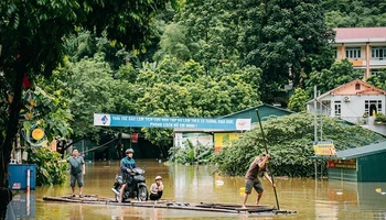[Ảnh] Cao Bằng: Nước lũ cuồn cuộn trên sông Gâm, gây thiệt hại lớn