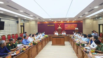 Toàn cảnh hội nghị.