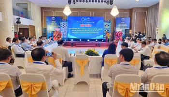 Quang cảnh hội thảo. 
