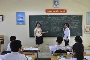 Giờ ôn tập của học sinh Trường THCS Dương Xá (Gia Lâm, Hà Nội).