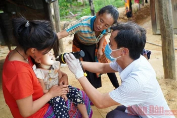 Ngành Y tế Đắk Nông đang tập trung mọi nguồn lực để kiểm soát tình hình, phát hiện sớm để điều trị bệnh bạch hầu nhằm hạn chế lây lan ra cộng đồng.