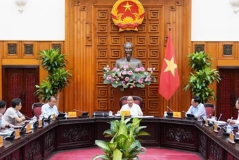 Thủ tướng Nguyễn Xuân Phúc chủ trì cuộc họp Thường trực Chính phủ.