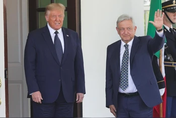 Tổng thống Mỹ tiếp đón người đồng cấp Mexico tại Nhà trắng. (Ảnh: Reuters)