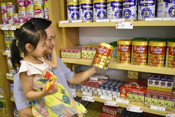 Người tiêu dùng có thể mua sữa bột “Dielac Grow Plus có tổ yến” tại các cửa hàng và trang thương mại điện tử Giấc mơ sữa Việt của Vinamilk.