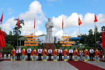 Lễ khánh thành công trình tượng đài GS,BS Lương Định Của.