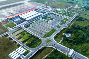 Sân bay Vân Đồn - Quảng Ninh.