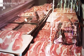 Giá thịt lợn được kiềm chế ở mức 130 baht/kg. (Ảnh: Nation)