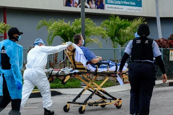 Tình hình dịch bệnh Covid-19 tại bang Florida (Mỹ) diễn biến phức tạp khi tiếp tục ghi nhận thêm 9.300 ca mắc mới trong 24 giờ qua. Ảnh: Reuters.