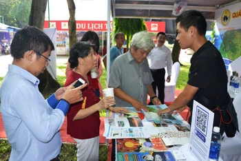 Ngày hội du lịch TP Hồ Chí Minh thu hút gần 200 nghìn lượt khách tham gia.