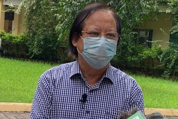 PGS, TS Nguyễn Viết Nhung, Giám đốc Bệnh viện Phổi Trung ương.