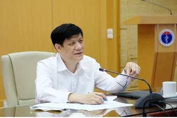 GS, TS Nguyễn Thanh Long chủ trì cuộc họp.