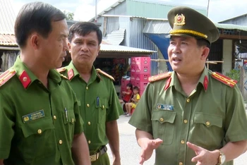 Đại tá Đinh Văn Nơi, Giám đốc Công an tỉnh An Giang trực tiếp chỉ đạo phá những chuyên án lớn.