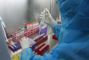 Việt Nam đã thực hiện một triệu xét nghiệm rRT-PCR