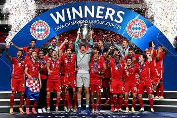 Bayern Munich trở thành đội đầu tiên trong lịch sử Champions League lên ngôi vô địch sau khi toàn thắng cả mùa giải. (Ảnh: FC Bayern Munich)