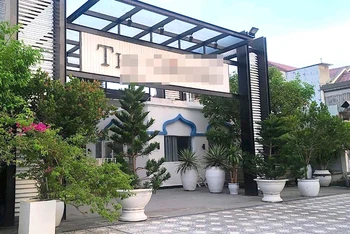 Trụ sở Công ty TNHH Vườn Cọ Vàng tại lô 14 Võ Nguyên Giáp, quận Sơn Trà, thành phố Đà Nẵng