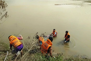 Lực lượng chuyên nghiệp đã tìm thấy, vớt nạn nhân tử vong do đuối nước.