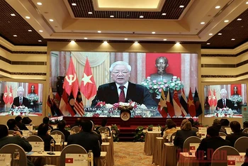 Tổng Bí thư, Chủ tịch nước Nguyễn Phú Trọng phát biểu chào mừng hội nghị bằng hình thức trực tuyến. (Ảnh: Duy Linh)