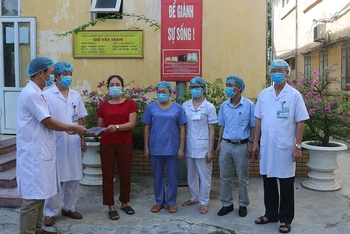 Bệnh nhận 620 được công bố khỏi bệnh tại bệnh viện đa khoa tỉnh Hà Nam