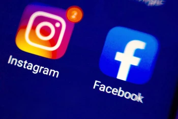Facebook lại một lần nữa bị cáo buộc thu thập dữ liệu người dùng Instagram thông qua camera trên điện thoại di động của họ.