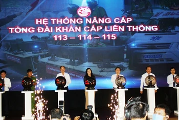 Lãnh đạo TP Hồ Chí Minh nhấn nút ra mắt Hệ thống nâng cấp tổng đài khẩn cấp liên thông 113-114-115.