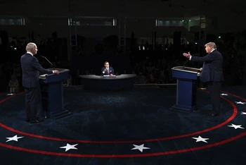 Cuộc tranh luận trực tiếp đầu tiên diễn ra tại TP Cleveland, bang Ohio, tối 29-9 (giờ ET). (Ảnh: AP)