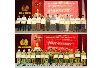 Lãnh đạo Công an tỉnh Thanh Hóa trao thưởng cho các Công an xã có thành tích xuất sắc.