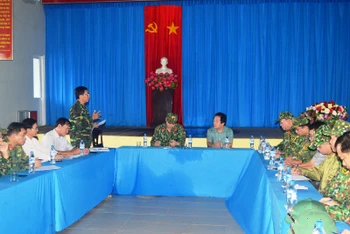 Lãnh đạo Quân khu 5 làm việc với tỉnh Quảng Ngãi về công tác cứu nạn tàu, thuyền trên biển. 