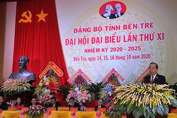 Đồng chí Trương Hòa Bình, Ủy viên Bộ Chính trị, Phó Thủ tướng Thường trực Chính phủ phát biểu chỉ đạo tại Đại hội.