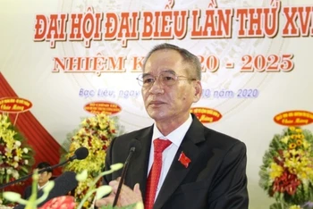 Đồng chí Lữ Văn Hùng được bầu tái cử Bí thư Tỉnh ủy Bạc Liêu khóa mới. 